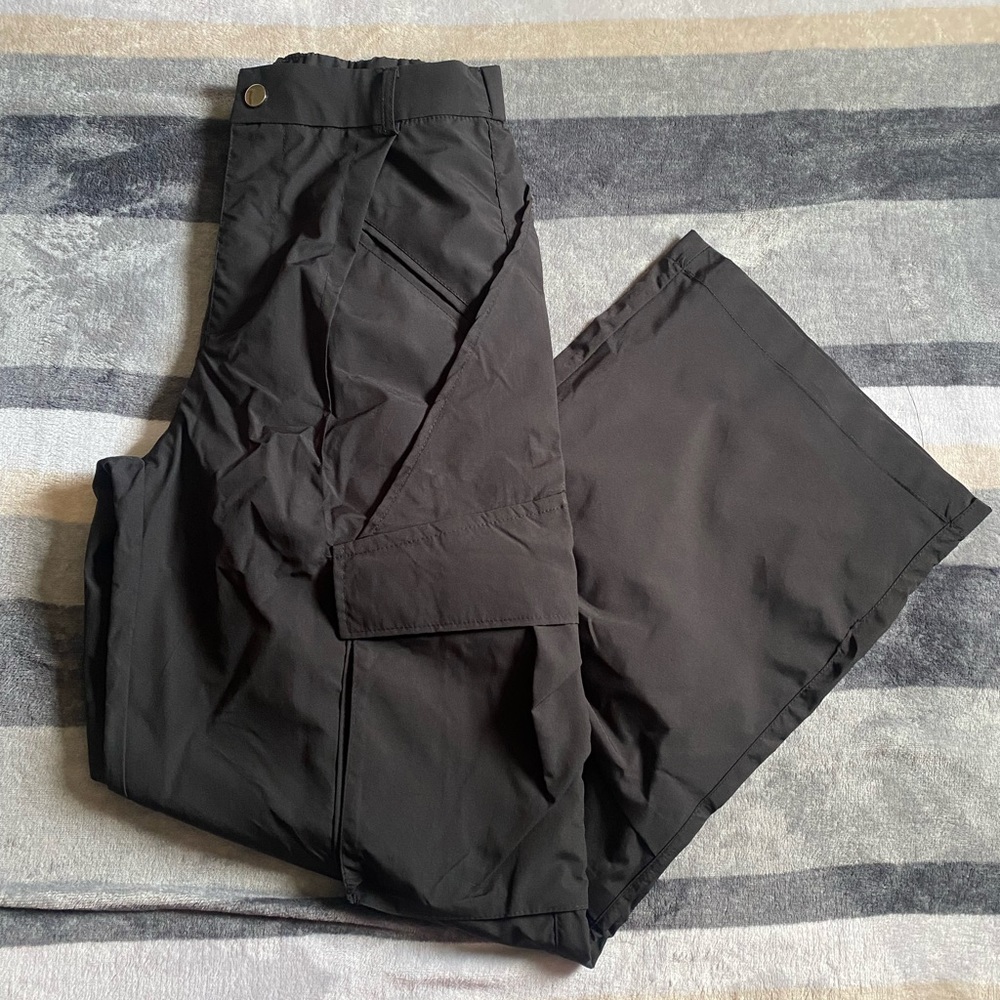 Flap Pocket Ruched Wide Leg Cargo Pants